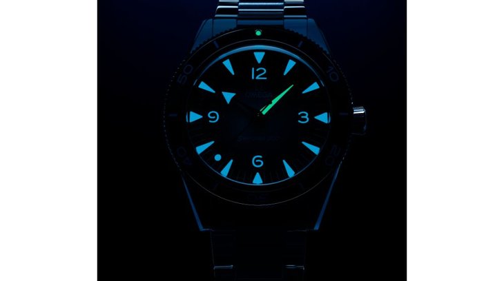 OMEGA_234.30.41.21.03.002_SEA_300_close-up(1)