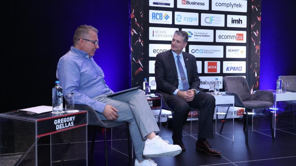 MixCollage-22-May-2025-02-08-PM-8452