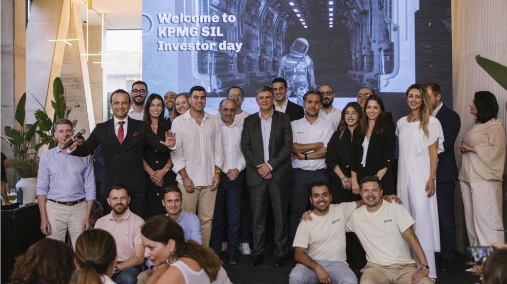 MixCollage-13-Jun-2025-01-09-PM-2877-overlay (1)