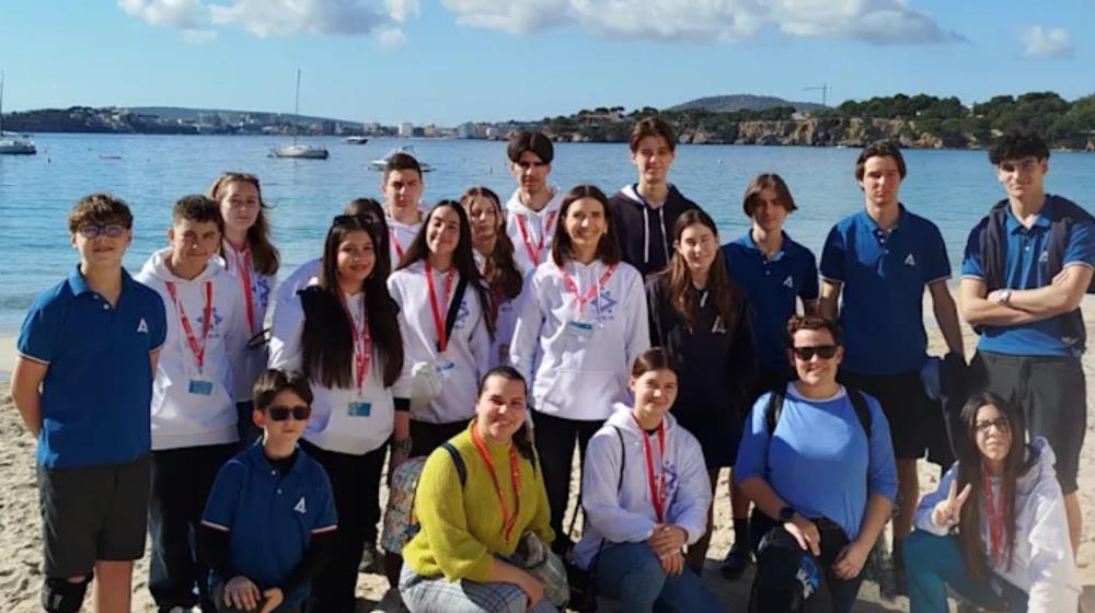 MixCollage-10-Jul-2025-11-39-AM-7620