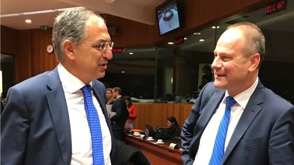 MixCollage-18-Sep-2024-09-12-AM-6630