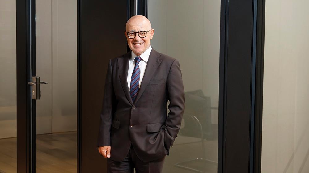 Stelios Americanos Banner