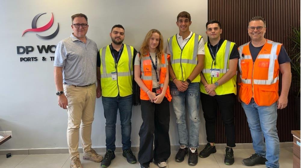 5238928140766121 DP World scholarships