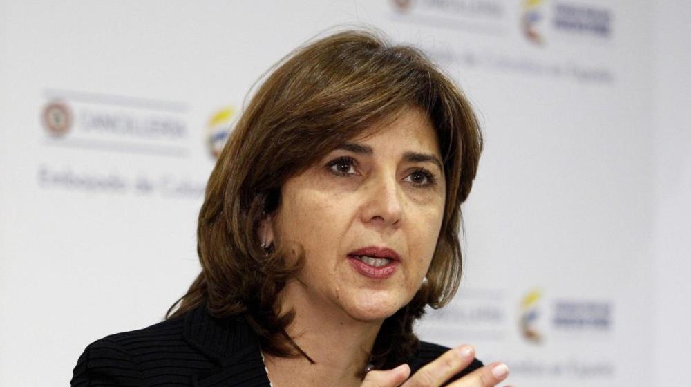 5248393126506858 MixCollage-19-Aug-2025-12-41-PM-3375