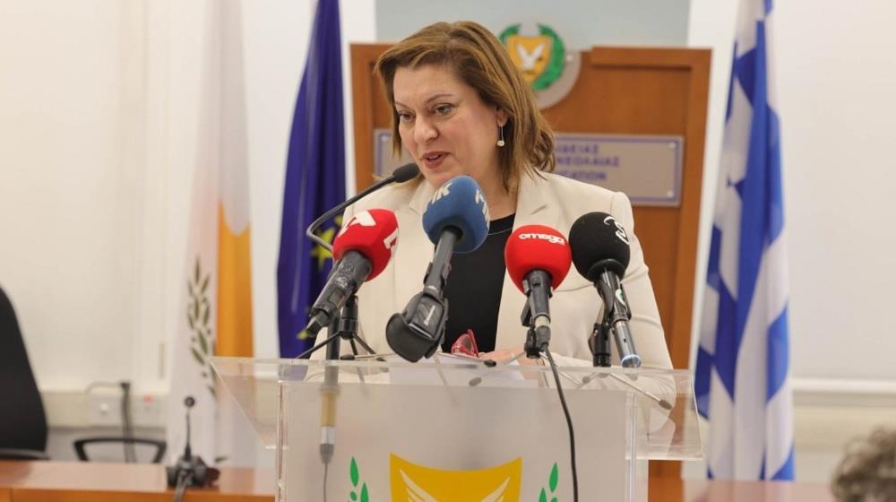 5253428024964044 Education Minister Athena Michaelidou