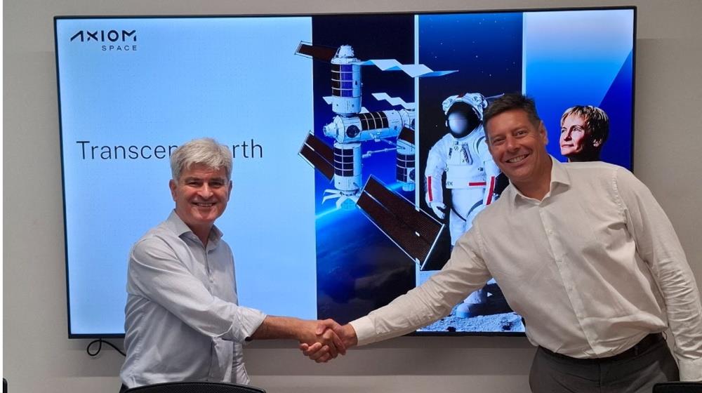 5256045758158313 Komodromos Axiom Space