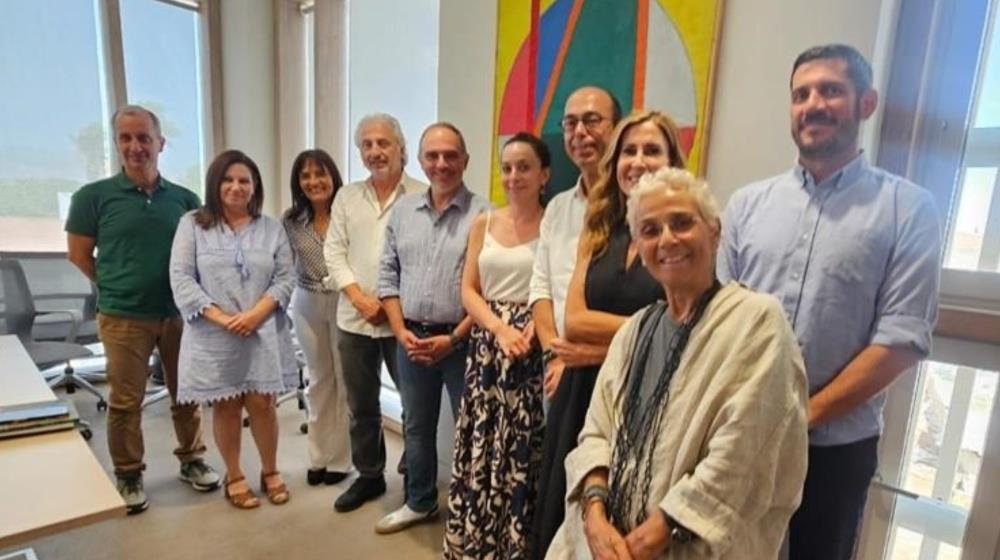 5257031815259293 MixCollage-29-Aug-2025-12-39-PM-9762