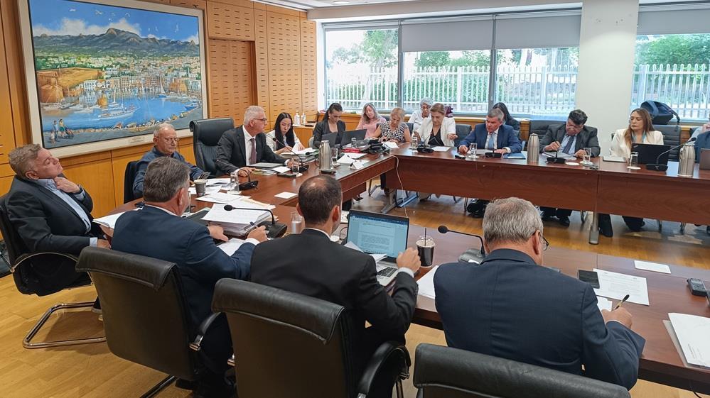 5260539412832806 House Energy Committee