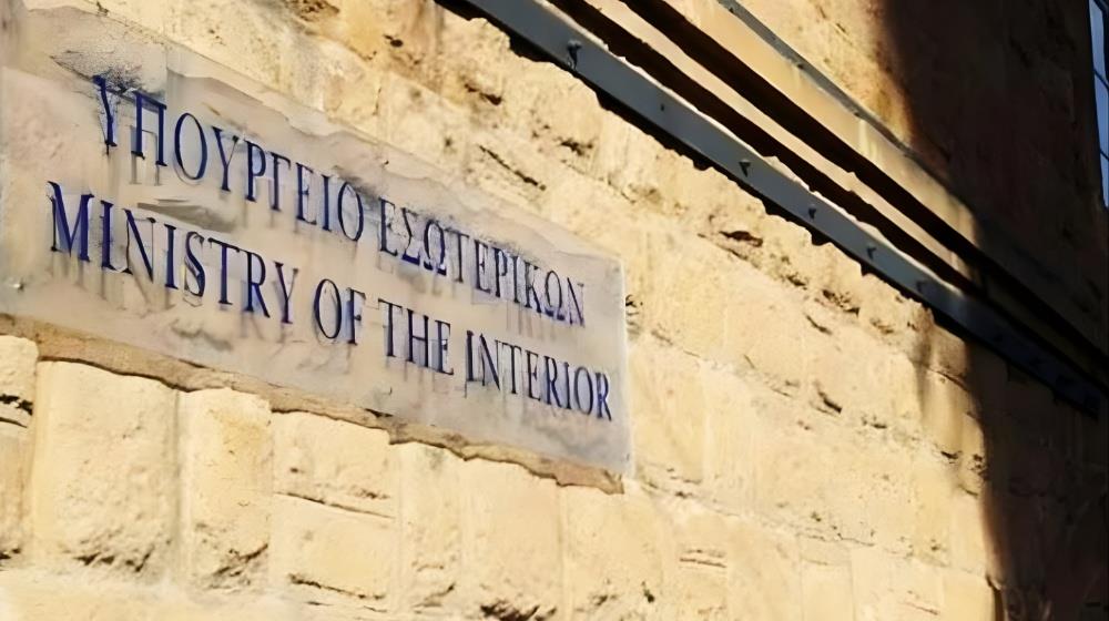 5273452650800264 MixCollage-17-Sep-2025-12-47-PM-9007