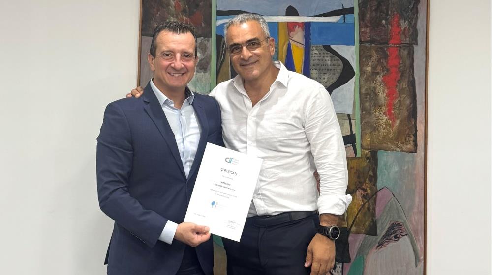 5289769149106945 MixCollage-06-Oct-2025-10-01-AM-4520