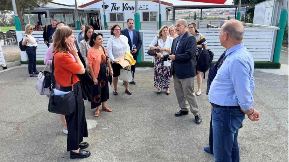 5311298177096544 THALIA