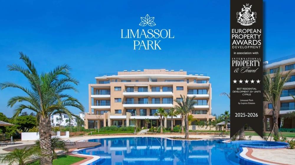 5311394326093319 MixCollage-31-Oct-2025-10-42-AM-9026