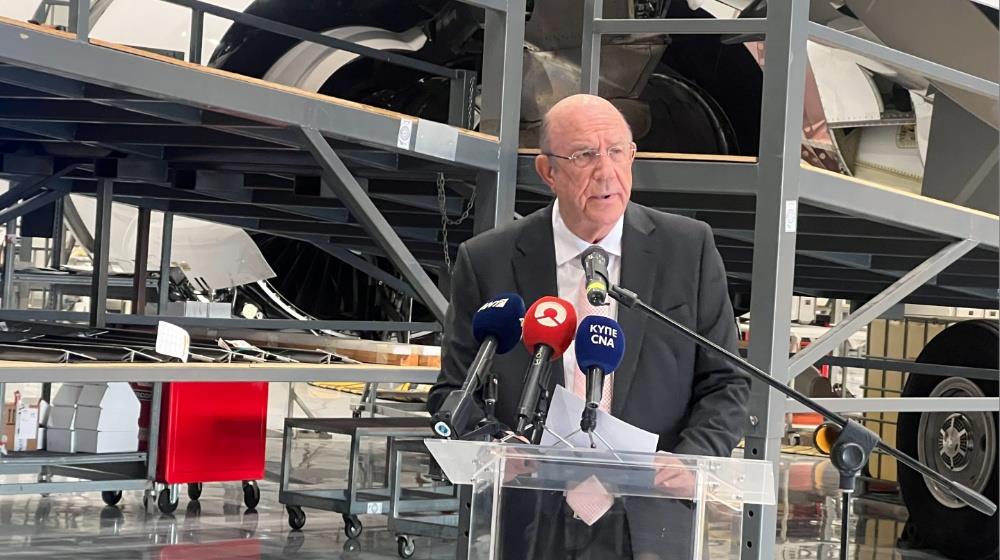 5321661172948035 Keravnos Bird Aviation