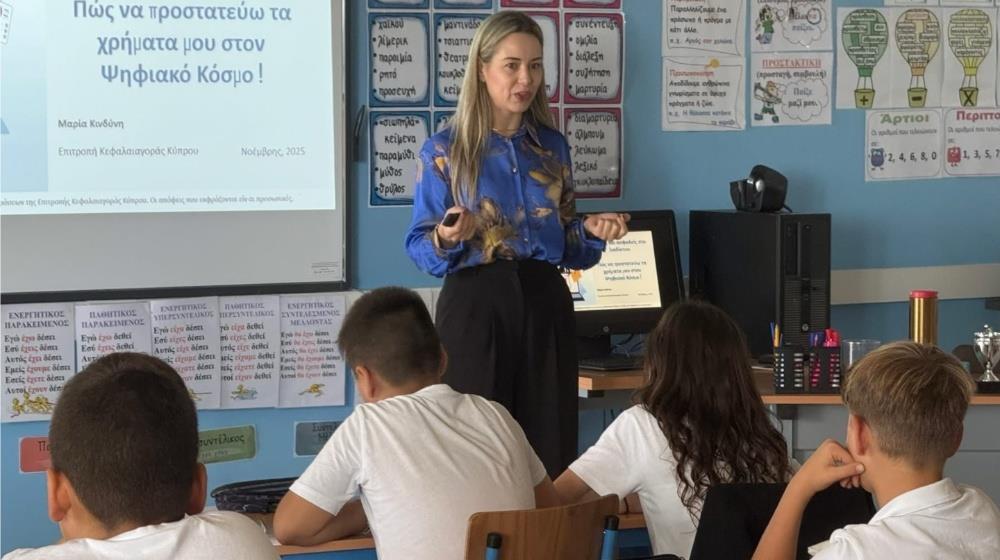 5323614979457266 MixCollage-14-Nov-2025-02-03-PM-5737