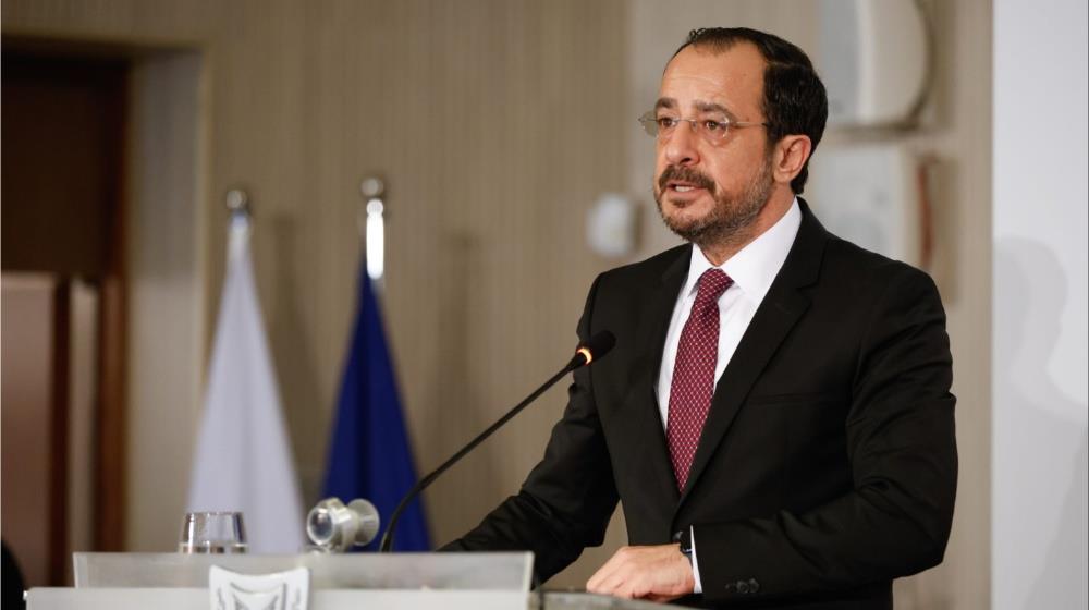 5327928203121015 Nikos Christodoulides