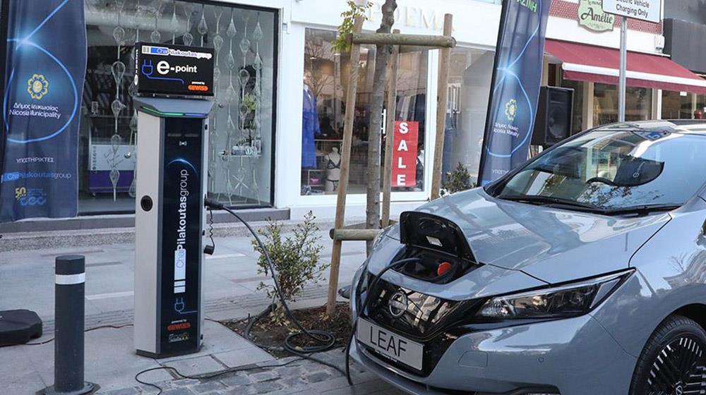 e_charging_car_vehiclejpg