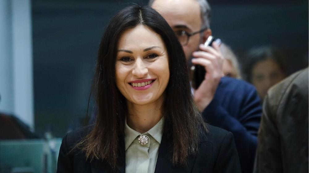 5345890904896427 MixCollage-10-Dec-2025-08-58-AM-8881