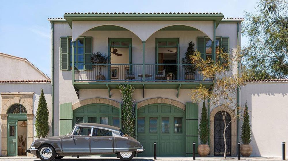 5345902427805273 MixCollage-10-Dec-2025-09-14-AM-5477