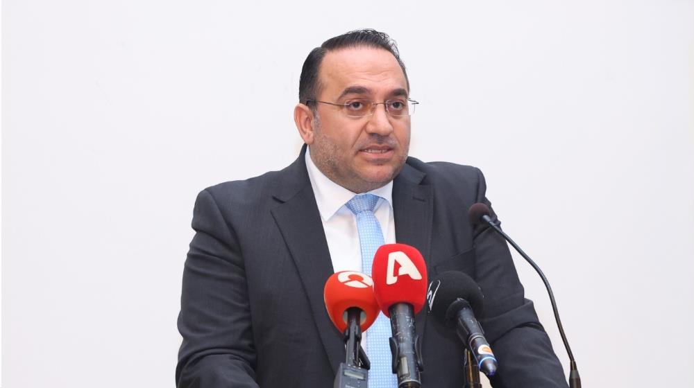 5345913031556088 MixCollage-10-Dec-2025-09-34-AM-6355