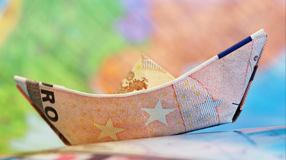 5370047593634495 euro money boat economy