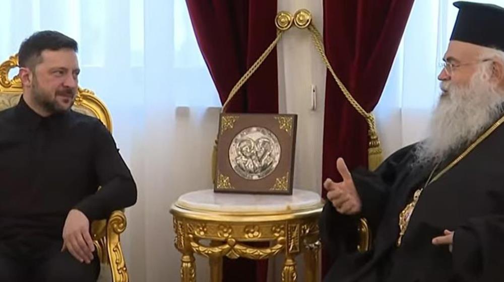 5370305345826374 z Archbishop