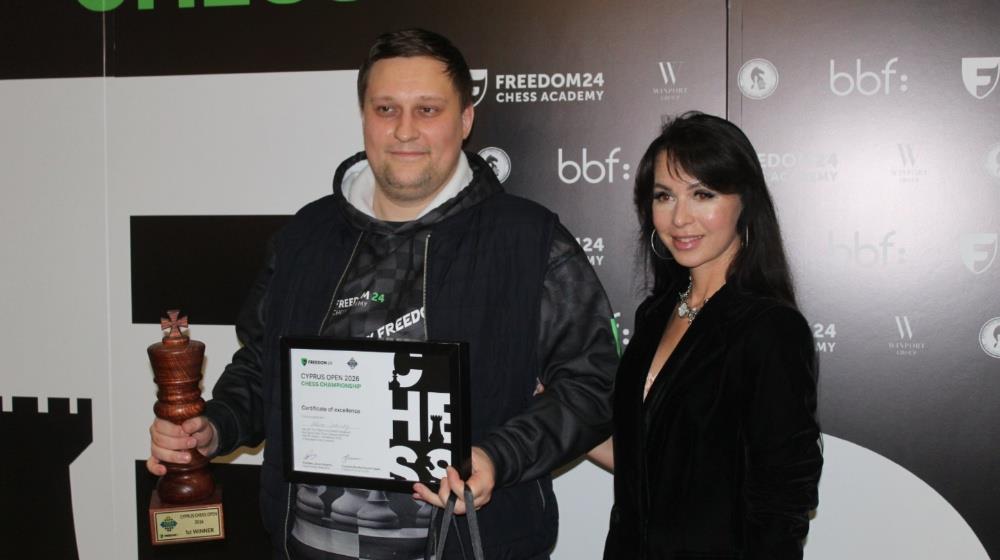 5406555004144923 one