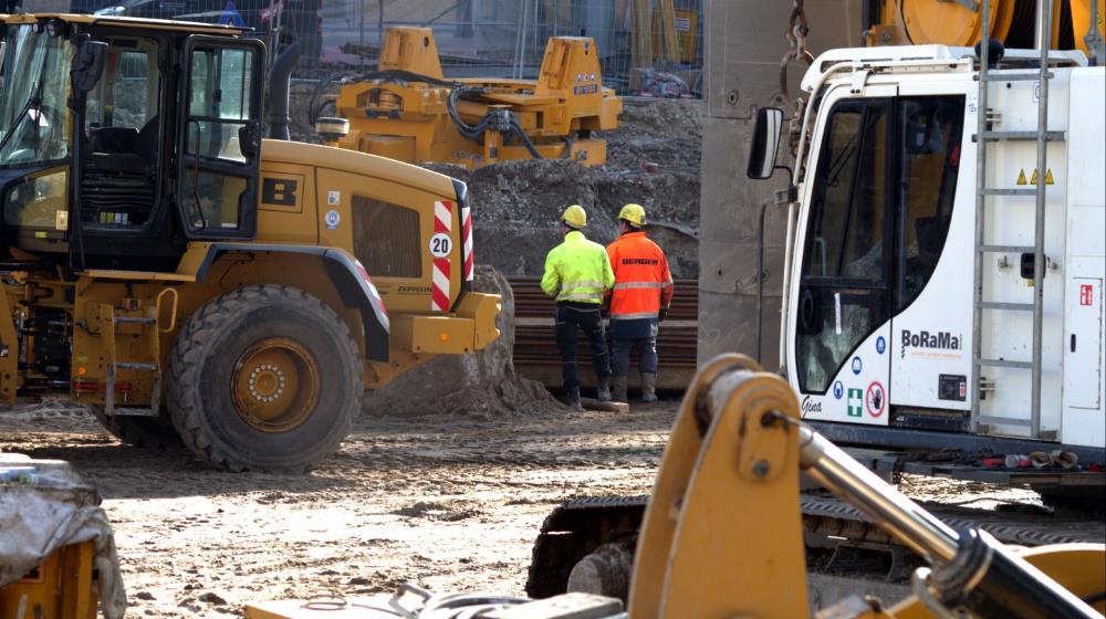 5443639015306473 construction site