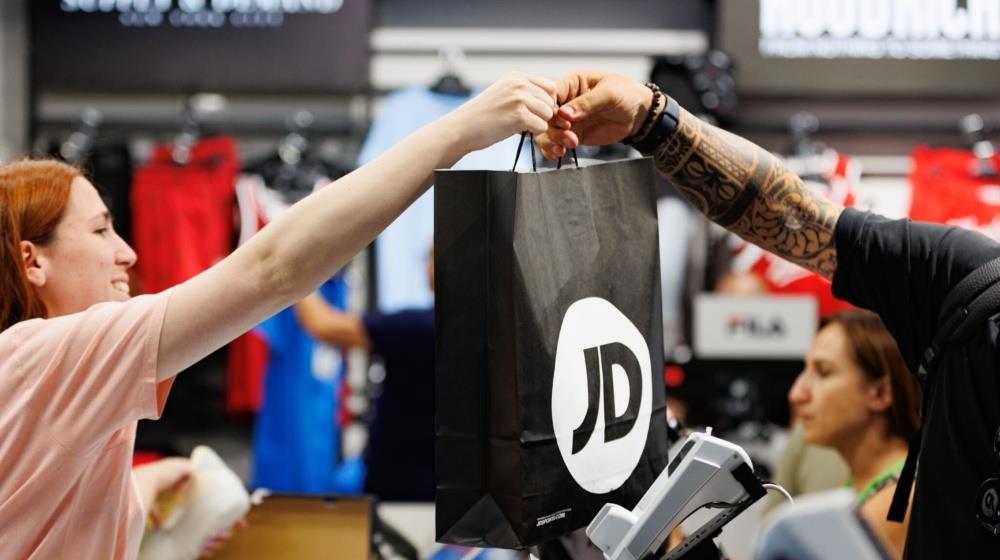 Collage Maker-22-Aug-2023-01-08-PM-1302