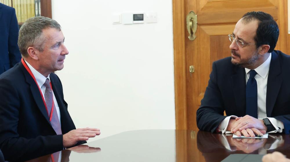 MixCollage-22-Nov-2024-02-50-PM-6065