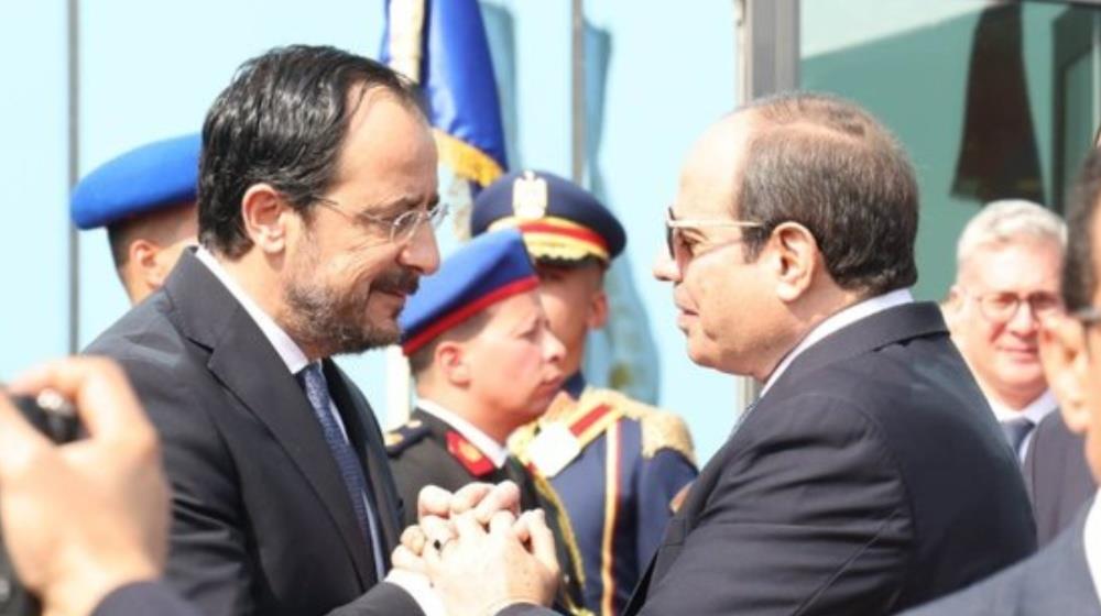 MixCollage-24-Feb-2025-09-07-AM-4415