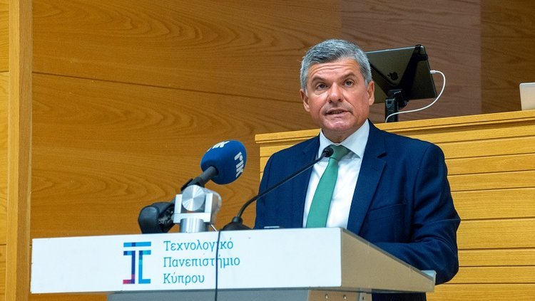 PAPANASTASIOU_TEPAK.width-750