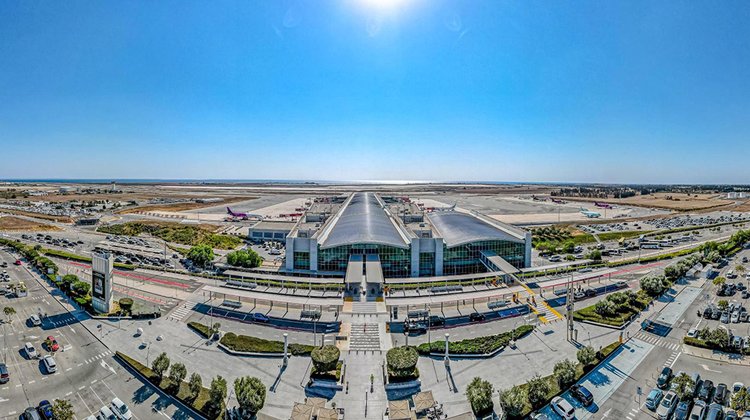 Larnaka_Airport