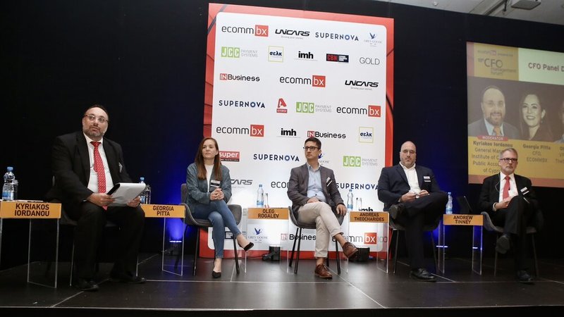 CFO_panel