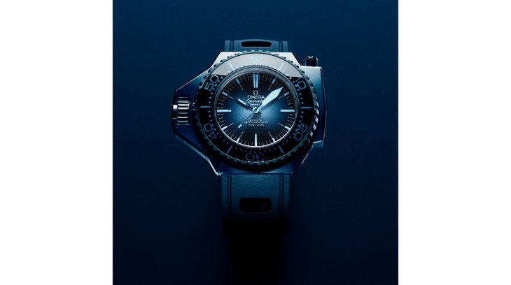 OMEGA_227.32.55.21.03.001_SEA_PLO_close-up-single-visual