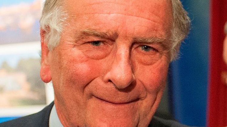 sir roger gale