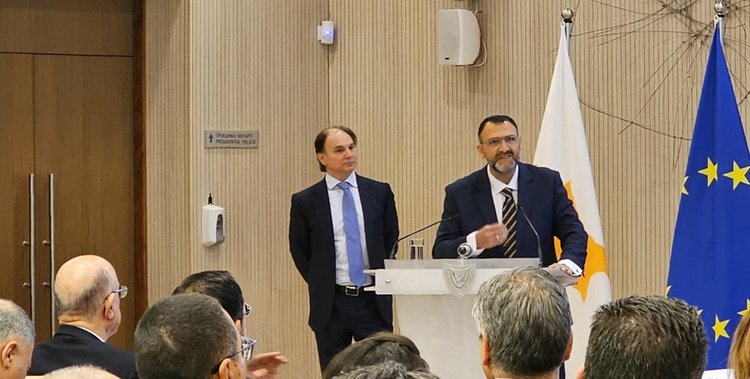 ΜΑΡΙΟΣ ΑΝΔΡΕΟΥ ΚΩΣΤΑΣ ΜΑΡΚΙΔΗΣ