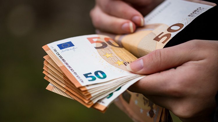 MONEY 900 506