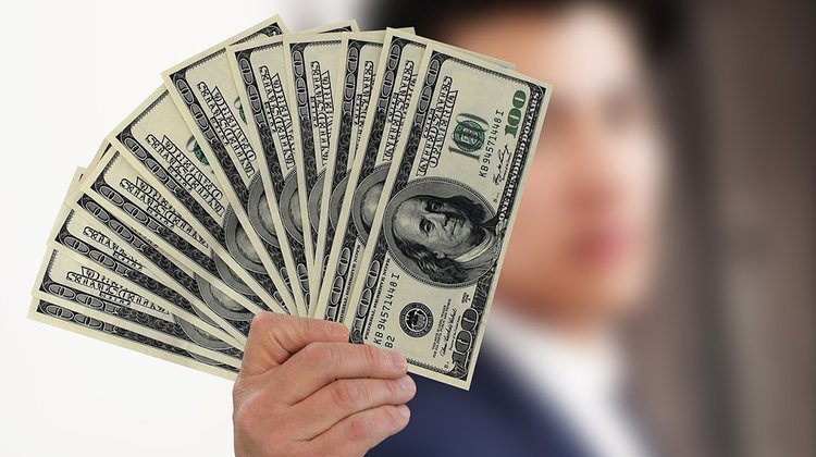US 100 dollar bills