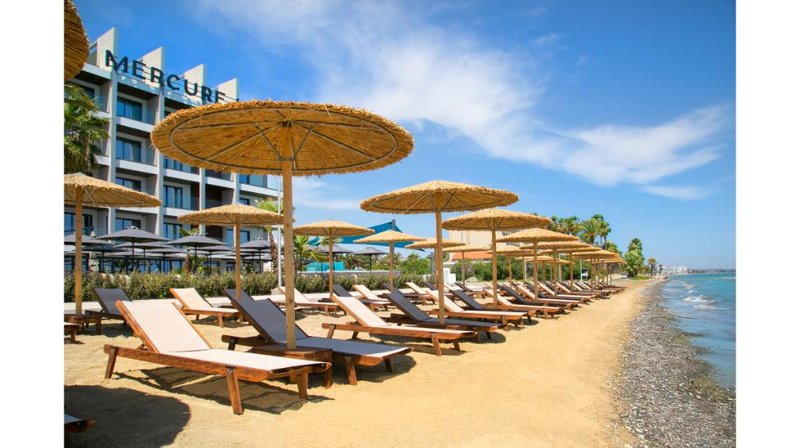 Mercure Larnaka Beach Resort