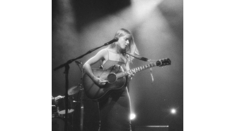 1. Alice Phoebe Lou