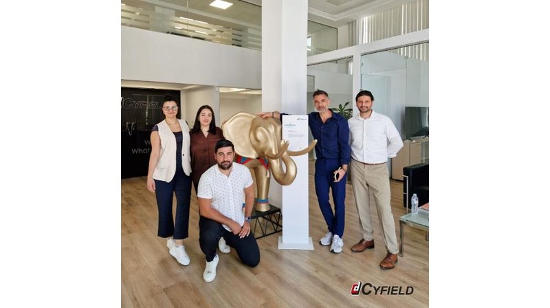 Cyfield Group elephant Sophia for Children (2)
