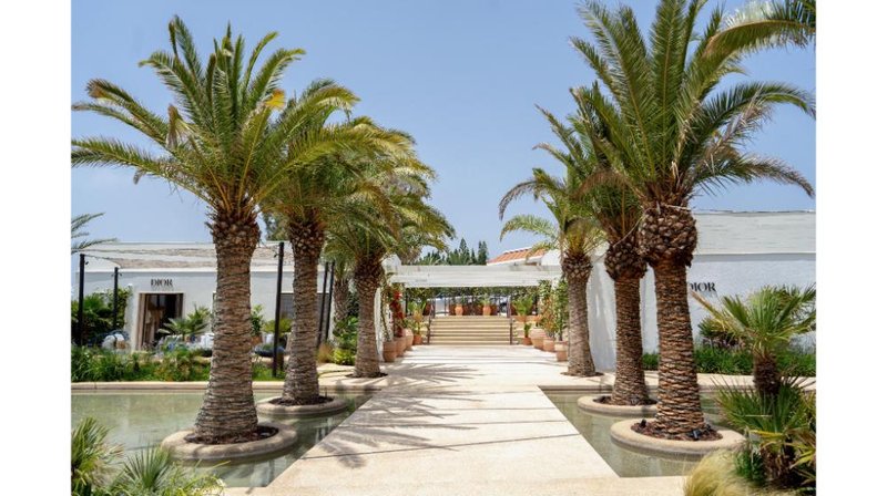 Parklane Resort & Spa - The Retail Village 02