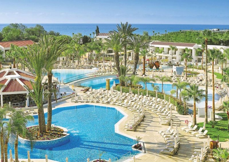 olympiclagoonresort_familypool2